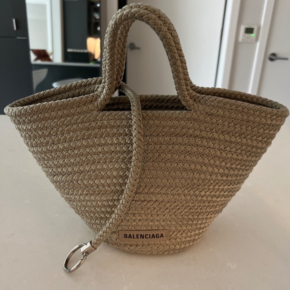 Balenciaga Ibiza Small Basket Bag - Picture 1 of 2